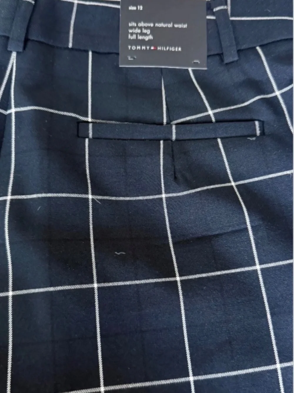 NWT. Tommy Hilfiger women’s slacks. 12